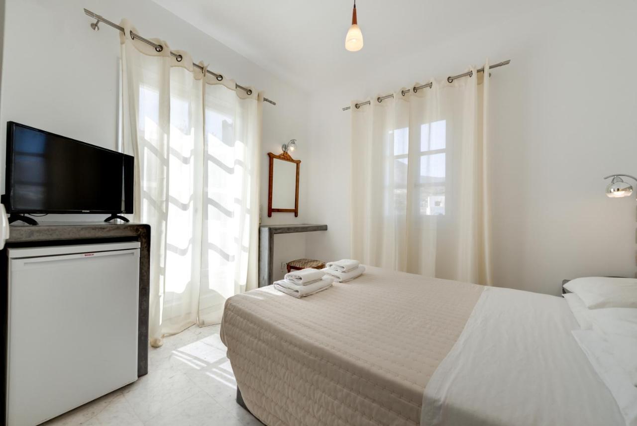 Hotel Mohitero Kamári Exteriör bild